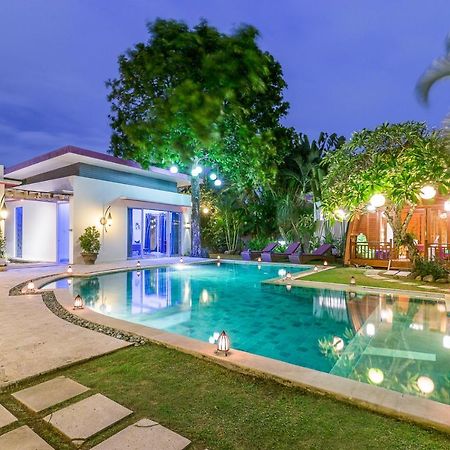 Villa Purple Легіан Екстер'єр фото