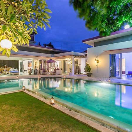 Villa Purple Легіан Екстер'єр фото